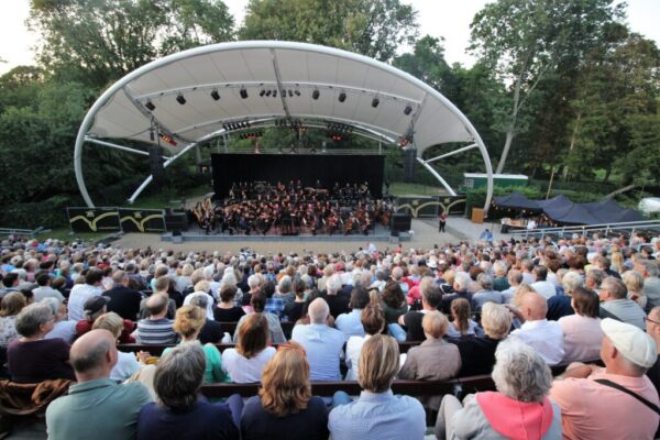 Zomerconcert van het Residentieorkest in het Zuiderparktheater