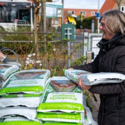 Haal 28 maart gratis zak compost op bij stadsboerderijen